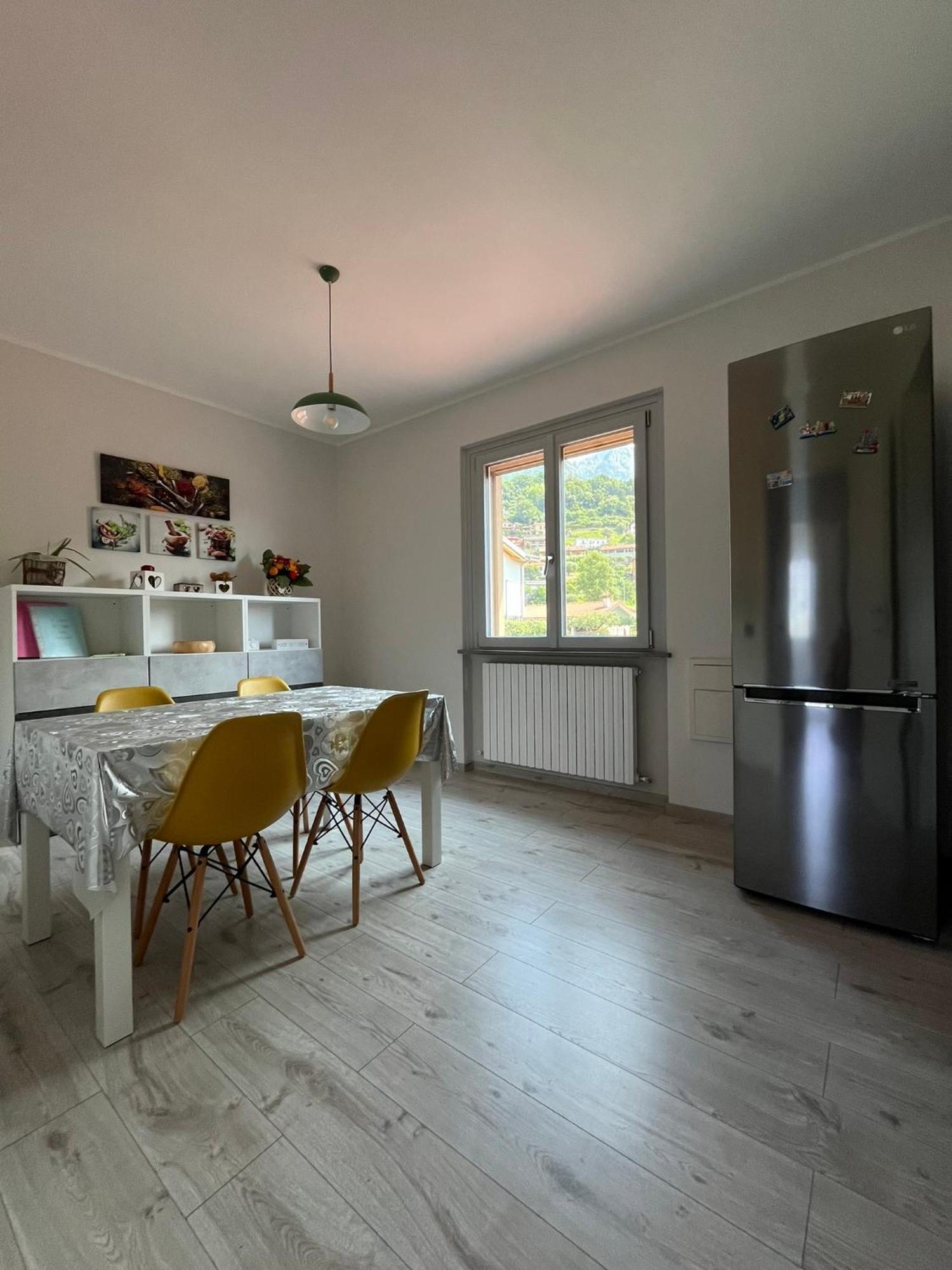 2 Cuori Al Lago - Appartamento In Villetta Singola Манделло-дель-Ларіо Екстер'єр фото